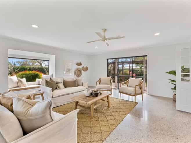 7 Kaitake Place, Oakura