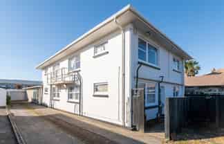 21A-D Carnot Street, Glenholme