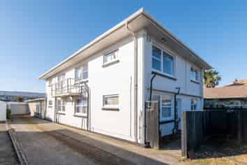 21A-D Carnot Street, Glenholme