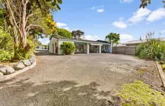 51 Wairau Road, Oakura