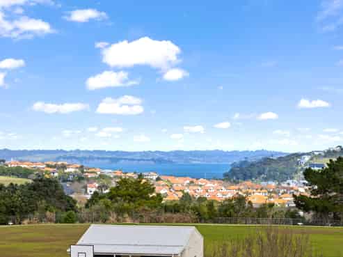 53 Alec Craig Way, Gulf Harbour