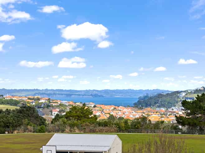 53 Alec Craig Way, Gulf Harbour