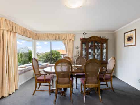 53 Alec Craig Way, Gulf Harbour