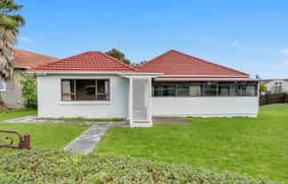 66 Mount Roskill Road, Mount Roskill