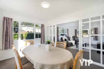 12 Fyvie Avenue, Tawa