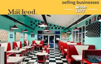 American-Style Cafe in Oxford, South Island – Love at First Sight! - (CML 11394)