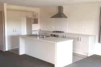 2 Derwent Place , Flagstaff