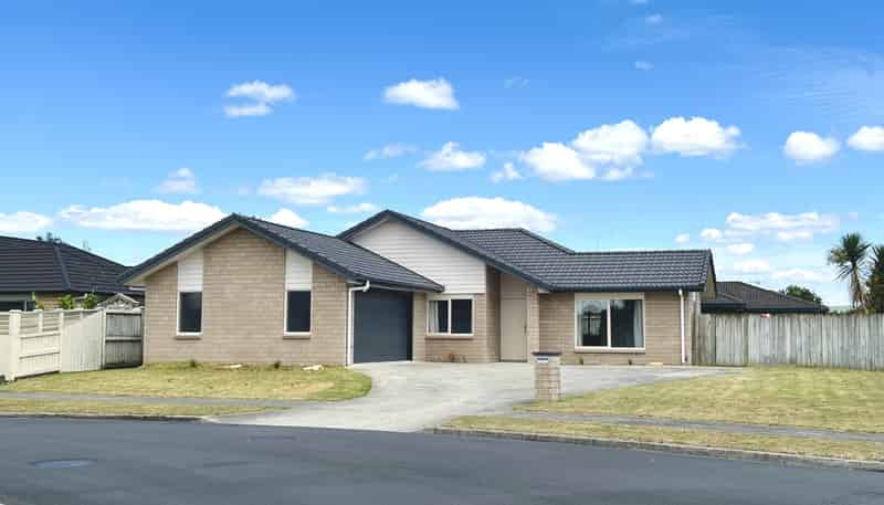 2 Derwent Place , Flagstaff