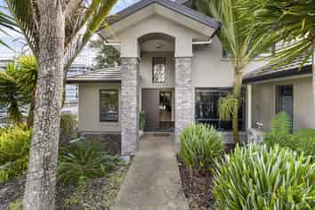 20 Tuakura Way, The Gardens