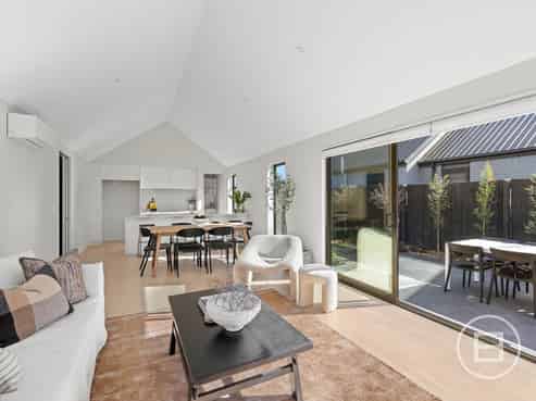 45 Collier Drive, HALSWELL