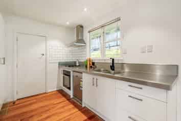 26 Holborn Drive, Stokes Valley