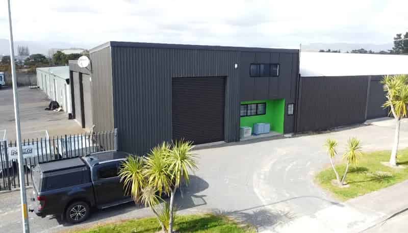 Unit 3/52 Riverbank Road, Otaki
