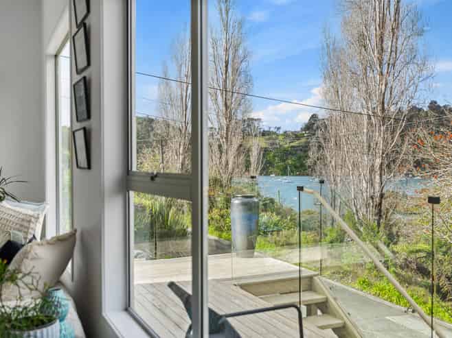 43 Upper Duck Creek Road, Stillwater
