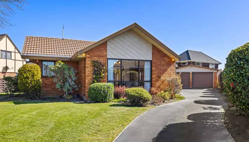 24 Elvira Court, Bishopdale