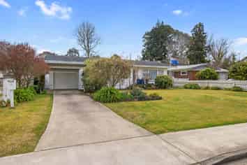 49 Martin Street, Utuhina
