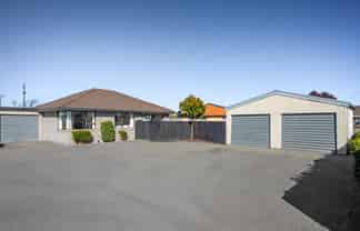 4/281 Main South Road, Hornby