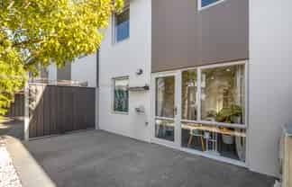 20/336 Lincoln Road, Addington