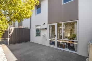 20/336 Lincoln Road, Addington