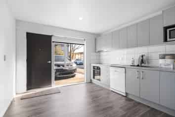 20/336 Lincoln Road, Addington