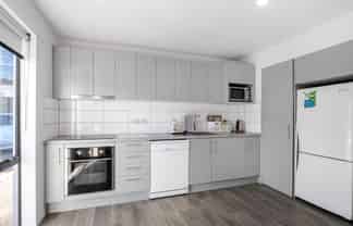 20/336 Lincoln Road, Addington