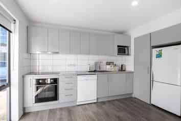 20/336 Lincoln Road, Addington