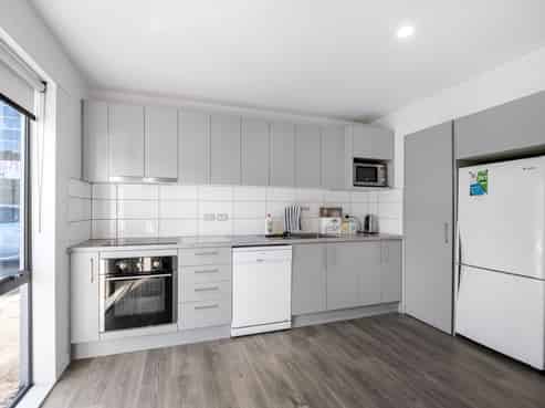 20/336 Lincoln Road, Addington