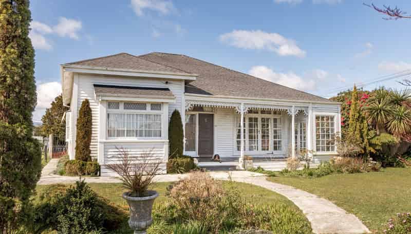 143 Russell Street, Westport