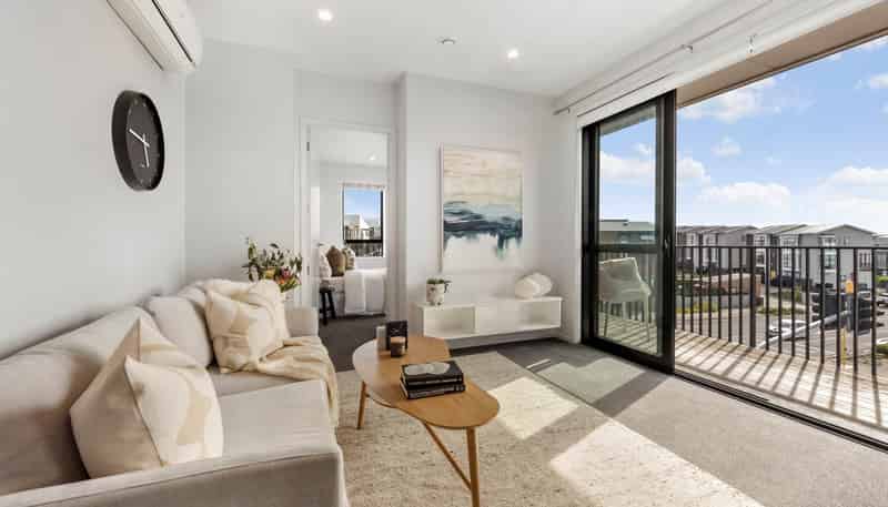203/75 Hobsonville Point Road, Hobsonville