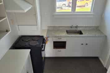 1/8 Hamilton Street, Gore
