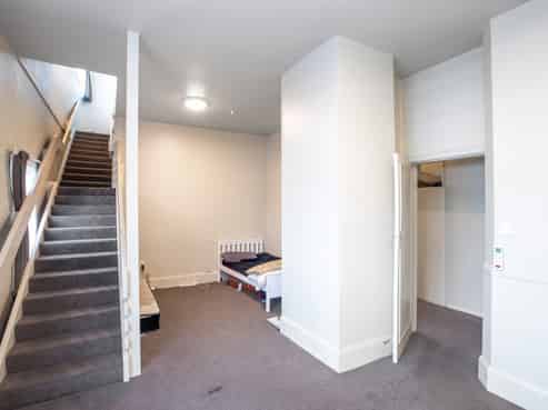 1-4/934 Colombo Street, Saint Albans
