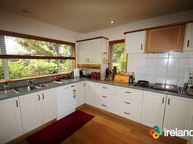 1 Majestic Lane, Cashmere