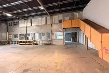Functional Warehous with Great Office Space