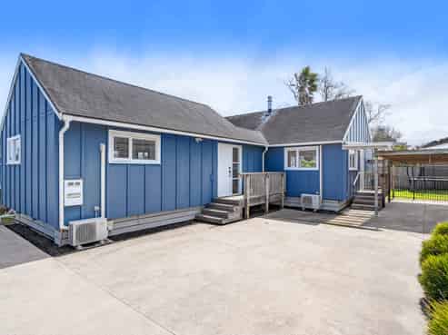 1A Stokes Avenue, Te Atatu Peninsula