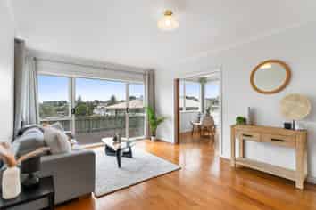8 Brothers Street, New Windsor