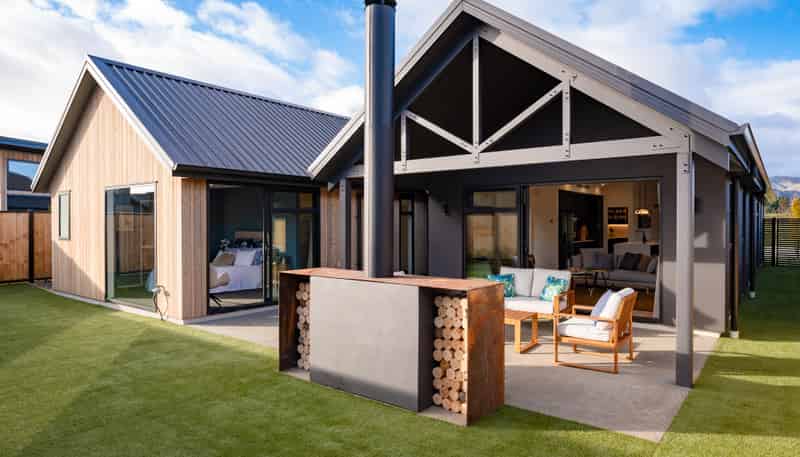 13 Blondie Drive, Cromwell