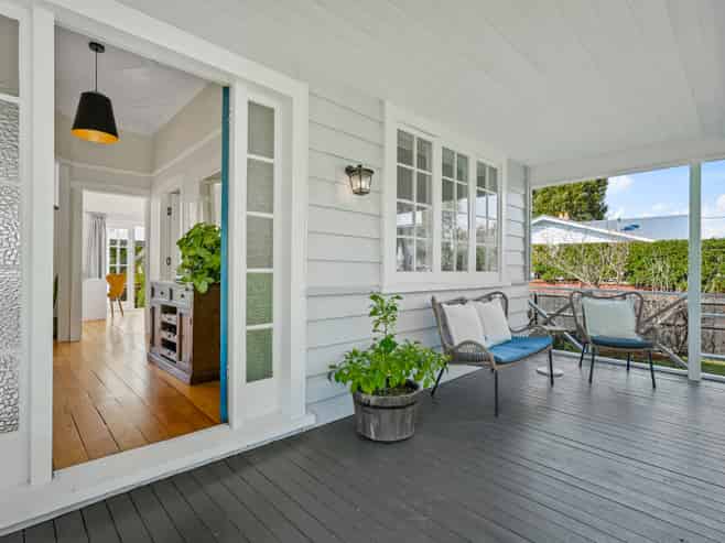 5 Rewa Street, New Lynn