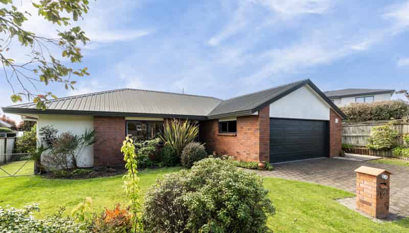 12 Kingsgate Row, Havelock North