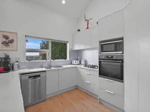 49 Kestrel Heights, Arkles Bay