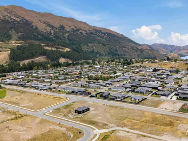  5 Lost Burn Road, Lake Hawea