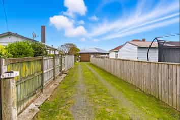 57 Tiro Tiro Road, Levin