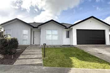 10 Franheim Crescent, Orewa