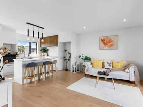 16E Brookfield Avenue, Onehunga