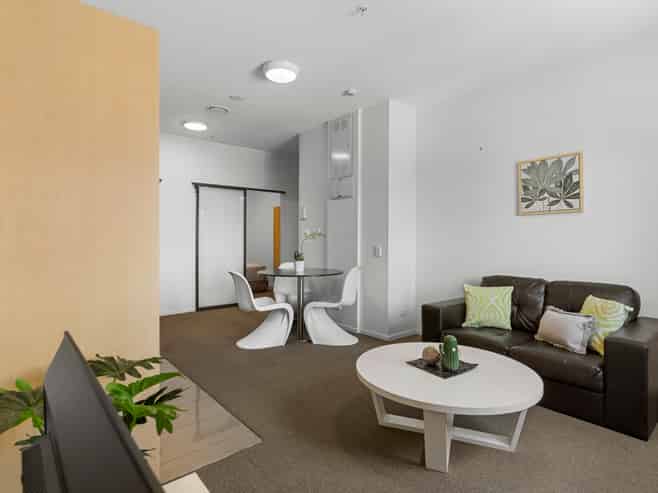 608/17 Putney Way, Manukau