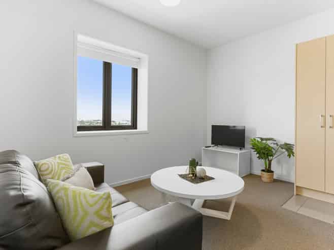 608/17 Putney Way, Manukau