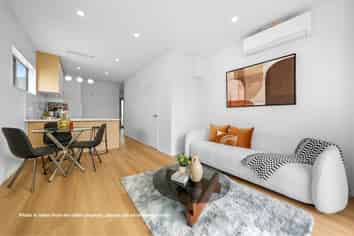 8/9 Coral Crescent, Panmure