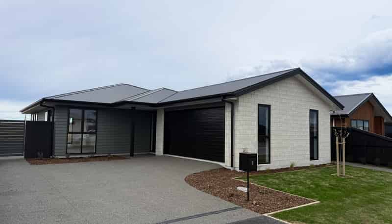 10 Longfields Road, Lincoln