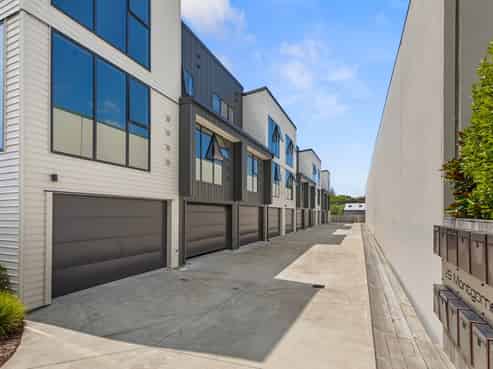 11/29 Montgomery Road, Judea