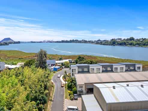 11/29 Montgomery Road, Judea