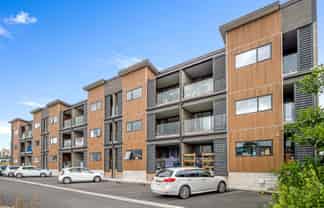 28/40 east street, Papakura