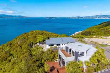 71 Tamworth Crescent, Newlands